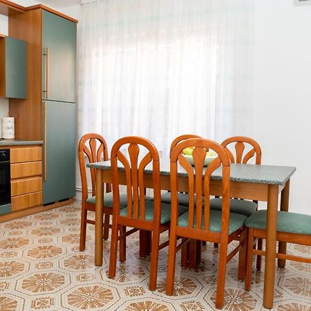 Apartment Stella Marina 라벡 외부 사진