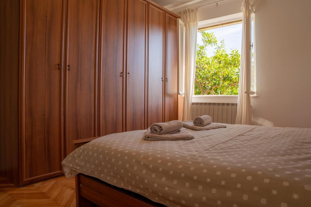 Apartment Stella Marina 라벡 외부 사진