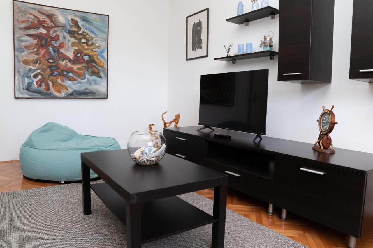 Apartment Stella Marina 라벡 외부 사진