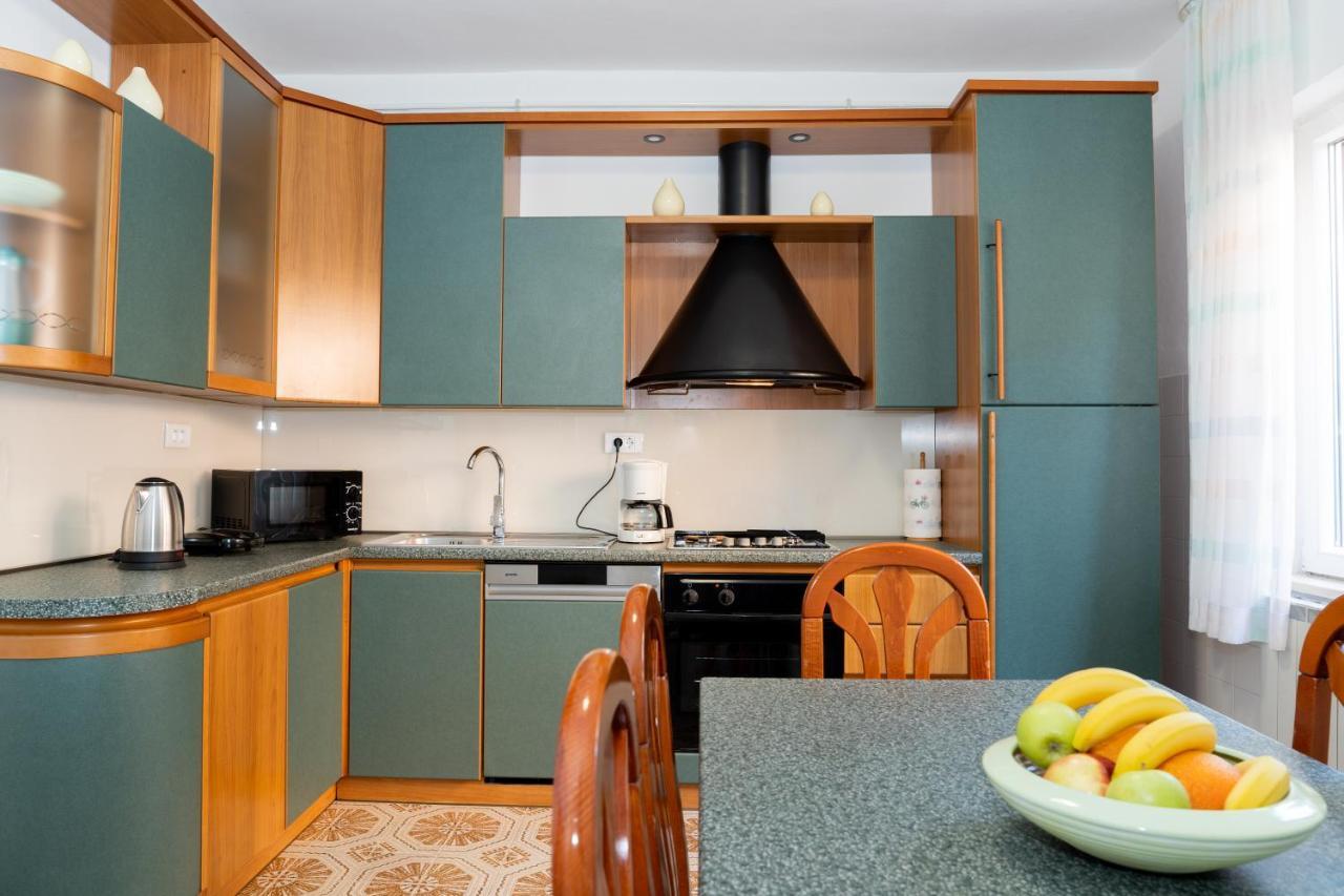 Apartment Stella Marina 라벡 외부 사진