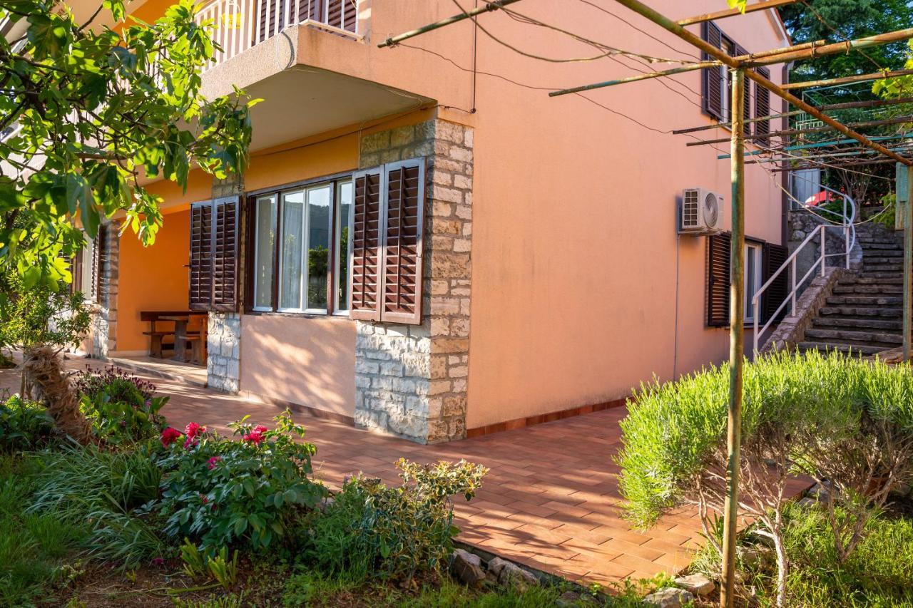 Apartment Stella Marina 라벡 외부 사진